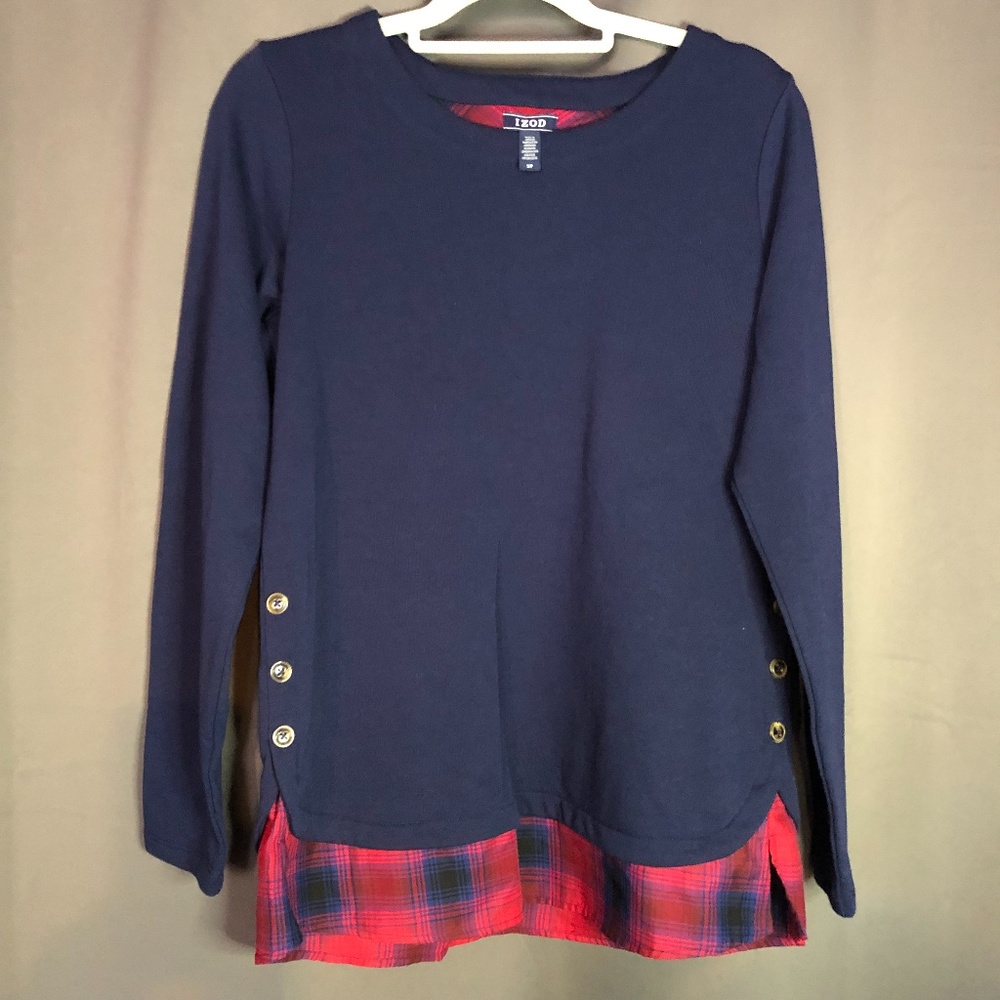 Women’s Izod long sleeve shirt